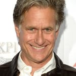 วิปฮับลีย์ (Whip Hubley)