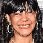 วินเทอร์-ลี ฮอลแลนด์ (Winter-Lee Holland)