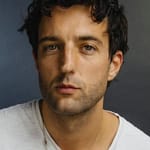 แซ็กคารี มัวเรน (Zachary Mooren)