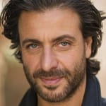 อดัม เลวี่ (Adam Levy)