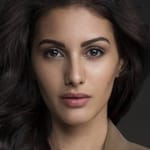 เอมิรา ดาสตูร์ (Amyra Dastur)