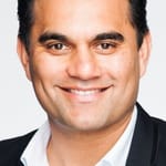 แบลร์ สแตรง (Blair Strang)