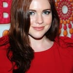 เคทลิน คัสเตอร์ (Caitlin Custer)