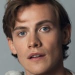 แคสเซียน บิลตัน (Cassian Bilton)