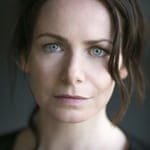 แคลร์ คาลเบรธ (Clare Calbraith)