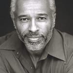 เดเมียน ลีค (Damien Leake)