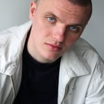 เอลเลียต กรีน (Elliot Greene)