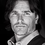 แฟรงค์ จอห์น ฮิวจ์ส (Frank John Hughes)