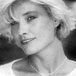 เจเน็ต ออเกรน (Janet Ågren)