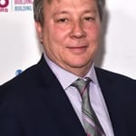 เจอร์รี่ เลวีน (Jerry Levine)