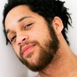 จูเลียน ปาร์คเกอร์ (Julian Parker)