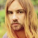 เควิน พาร์คเกอร์ (Kevin Parker)