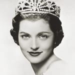 ลี เมอริเวเธอร์ (Lee Meriwether)