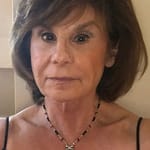 เลสลี เอ็มเมตต์ (Leslee Emmett)