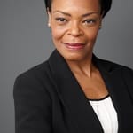 ลิซ่า เรนี พิตต์ส (Lisa Renee Pitts)