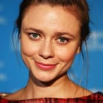 เมฟ เดอร์โมดี้ (Maeve Dermody)