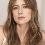 มานูเอลา เวลเลส (Manuela Vellés)