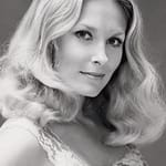 มาริลีน เบิร์นส์ (Marilyn Burns)