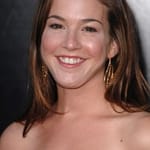 มาร์ธา แมคไอแซค (Martha MacIsaac)