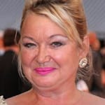 นิโคล่า ดัฟเฟตต์ (Nicola Duffett)