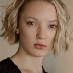 ราฟเฟียลลา แชปแมน (Raffiella Chapman)