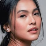 รานียา ปูตรีสารี (Rania Putrisari)