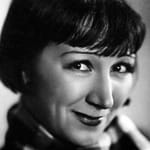 ริน่า เซเลียนายา (Rina Zelyonaya)