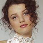 สเตฟาเนีย ลาวี โอเว่น (Stefania LaVie Owen)