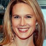 สเตฟานี มาร์ช (Stephanie March)