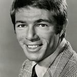 สตีเฟน ยัง (Stephen Young)