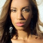 เทเน ดาวนิ่ง (Tenae Downing)