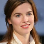 เทคลา รูเทน (Thekla Reuten)
