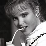 ทิฟฟานี่ เฮล์ม (Tiffany Helm)