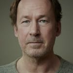 อุลริช โนเอเธน (Ulrich Noethen)