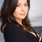 เยนิเฟอร์ เบห์เรนส์ (Yeniffer Behrens)