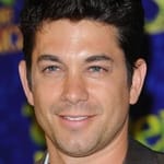 อดัม การ์เซีย (Adam Garcia)