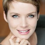 อันเดรีย ออสวาร์ต (Andrea Osvárt)