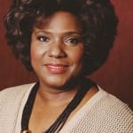 เดโลเรส ฮอลล์ (Delores Hall)