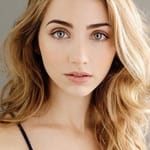 เอมิลี่ รัดด์ (Emily Rudd)