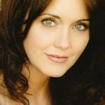 จูเลีย แคมป์เบลล์ (Julia Campbell)