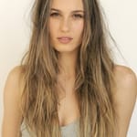 ลิลลี่ โรบินสัน (Lily Robinson)