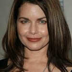 มิทซี่ แคปเจอร์ (Mitzi Kapture)