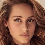 เนลล์ เวอร์ลาค (Nell Verlaque)