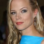 เพลล์ เจมส์ (Pell James)