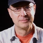 เรย์มอนด์ ซิงเกอร์ (Raymond Singer)