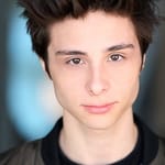 ร็อบบี้ ทักเกอร์ (Robbie Tucker)