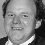 รอย คินเนียร์ (Roy Kinnear)