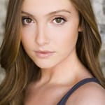 ซาร่า ทอมป์สัน (Sara Thompson)