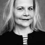 ซิกรุน เอ็ดดา บียอร์นส์โดตตีร์ (Sigrún Edda Björnsdóttir)