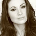 ลอร่า โคโจวิช (Lora Kojovic)